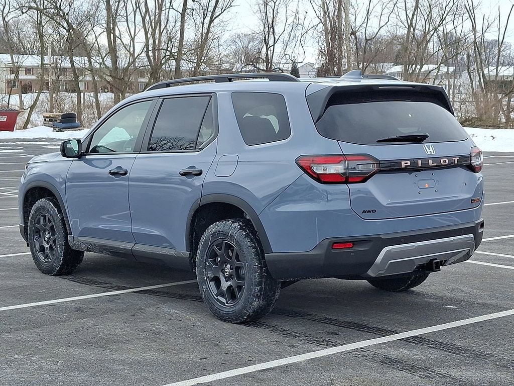 New 2026 Honda Pilot TrailSport image 4