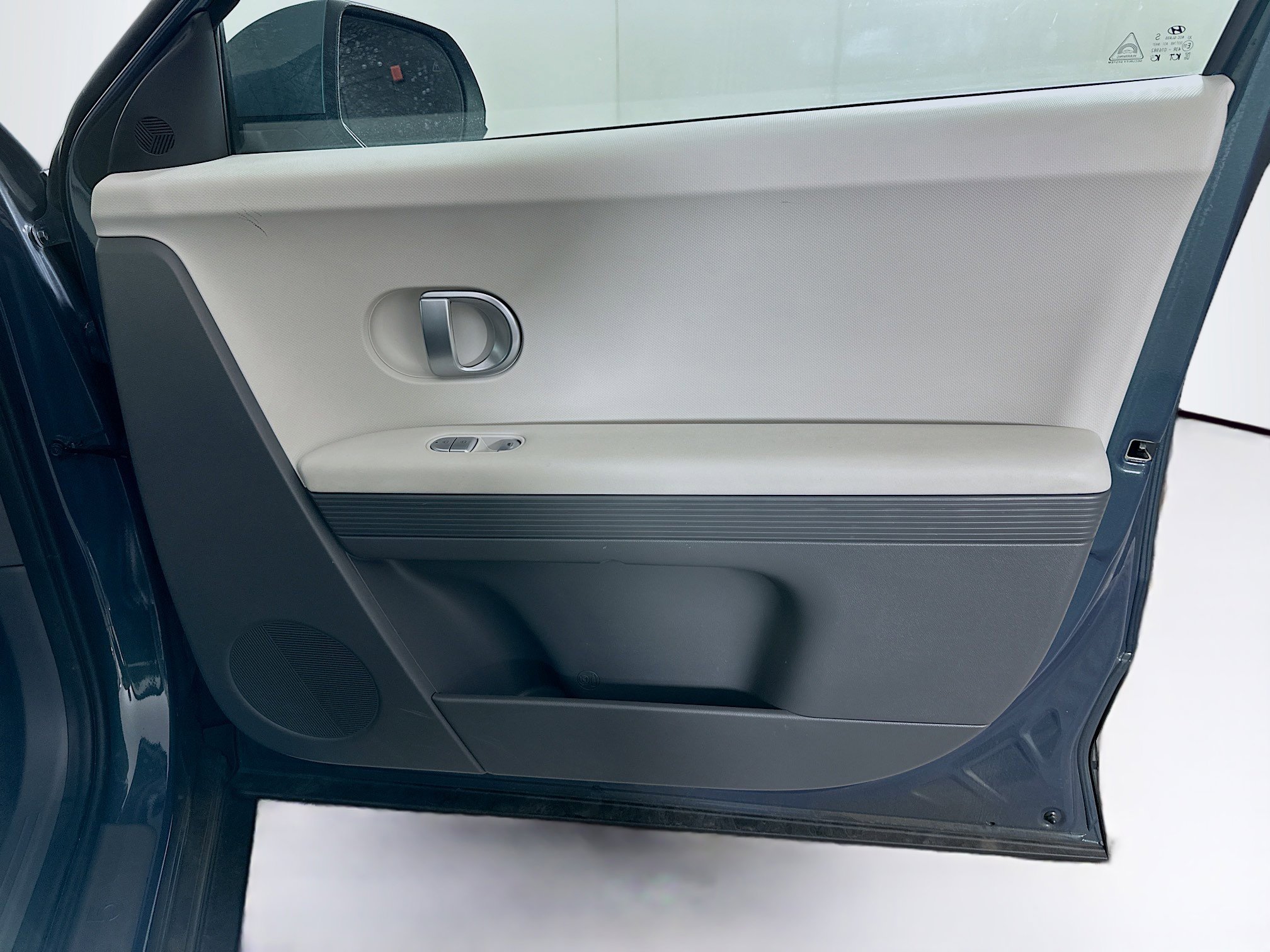 Used 2024 Hyundai Ioniq 5 SEL RWD image 32