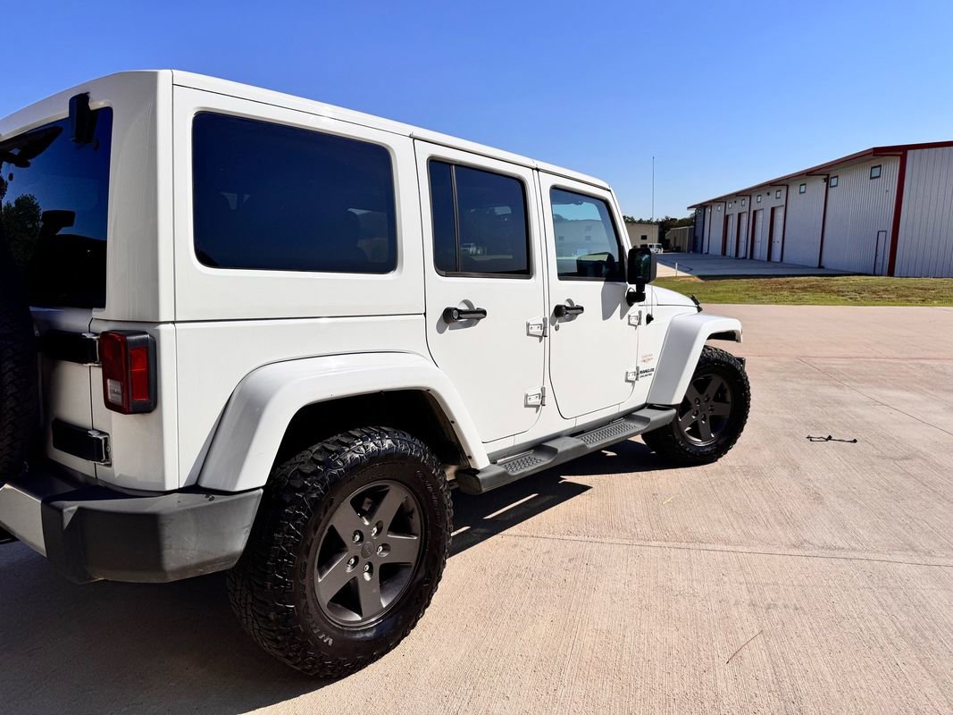 Used 2013 Jeep Wrangler Unlimited Sahara w/ Connectivity Group image 5