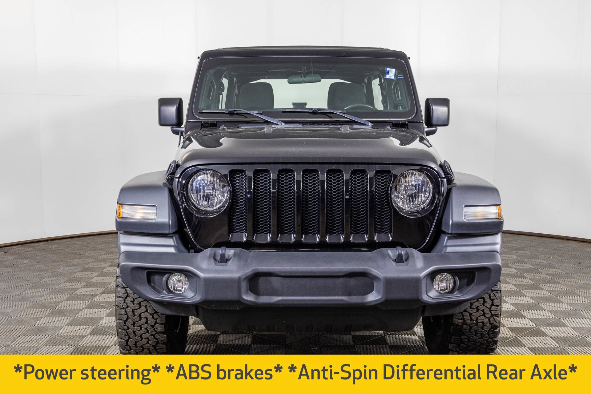 Used 2018 Jeep Wrangler Unlimited Sport AWD/4WD image 8