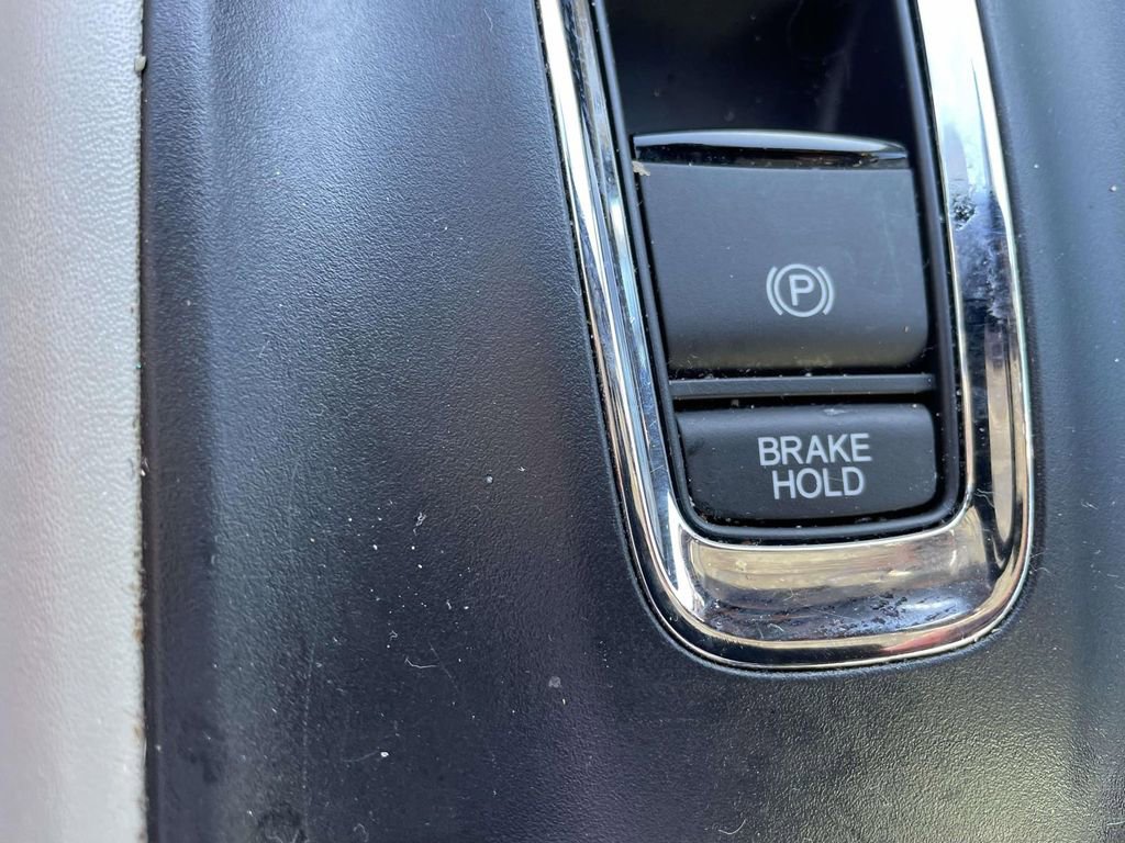 Used 2022 Honda HR-V EX image 42