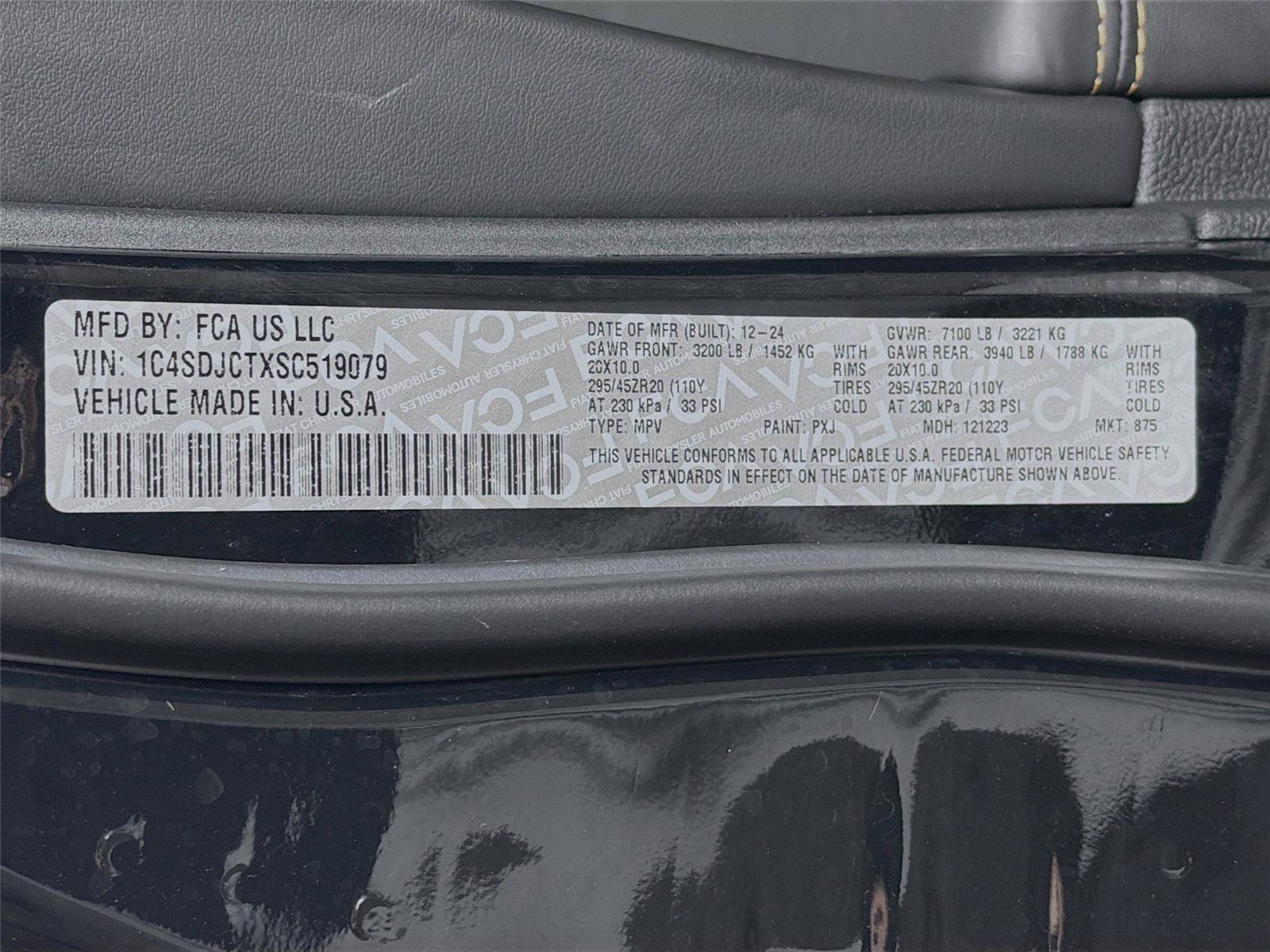 Used 2025 Dodge Durango R/T AWD/4WD image 40