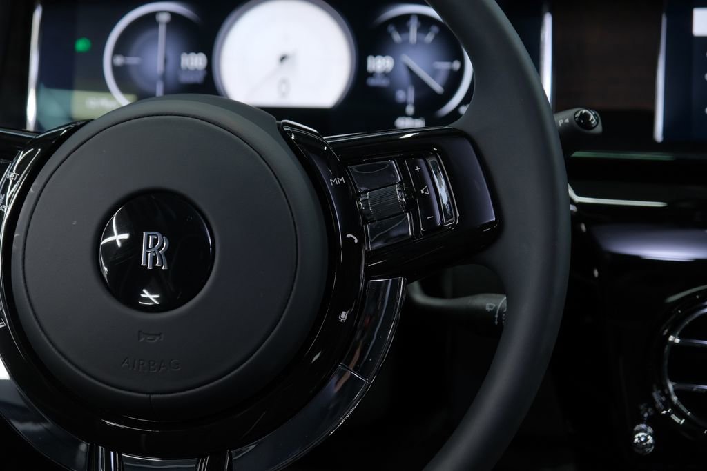 Used 2026 Rolls-Royce Phantom Sedan image 53