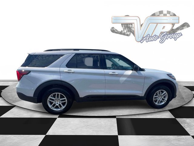 Used 2026 Ford Explorer Active AWD/4WD image 5
