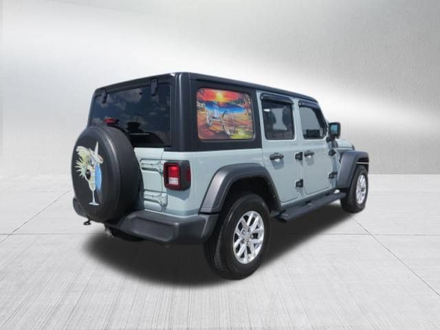 Used 2023 Jeep Wrangler Unlimited Sport AWD/4WD image 3
