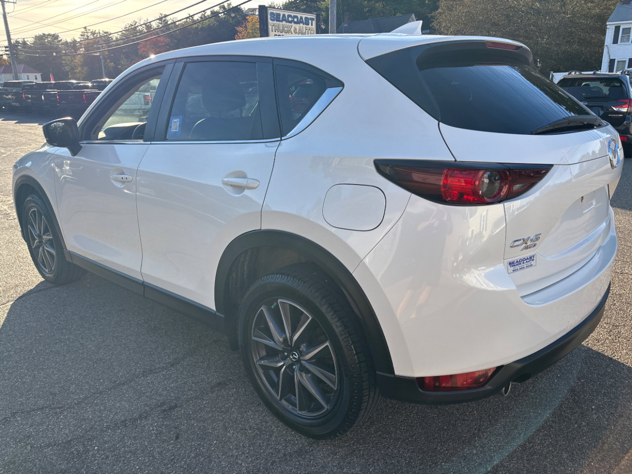 Used 2018 MAZDA CX-5 Touring image 3