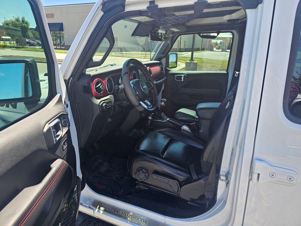 Used 2021 Jeep Wrangler Unlimited Rubicon AWD/4WD image 24