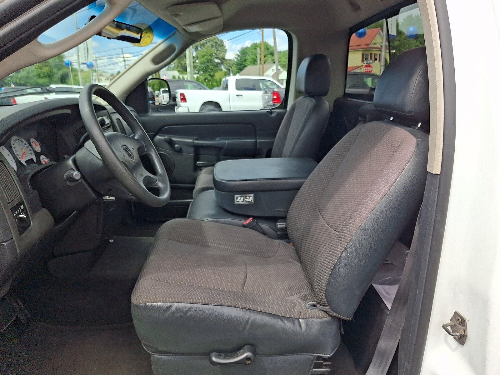 Used 2002 Dodge Ram 1500 Truck 2WD Regular Cab image 12