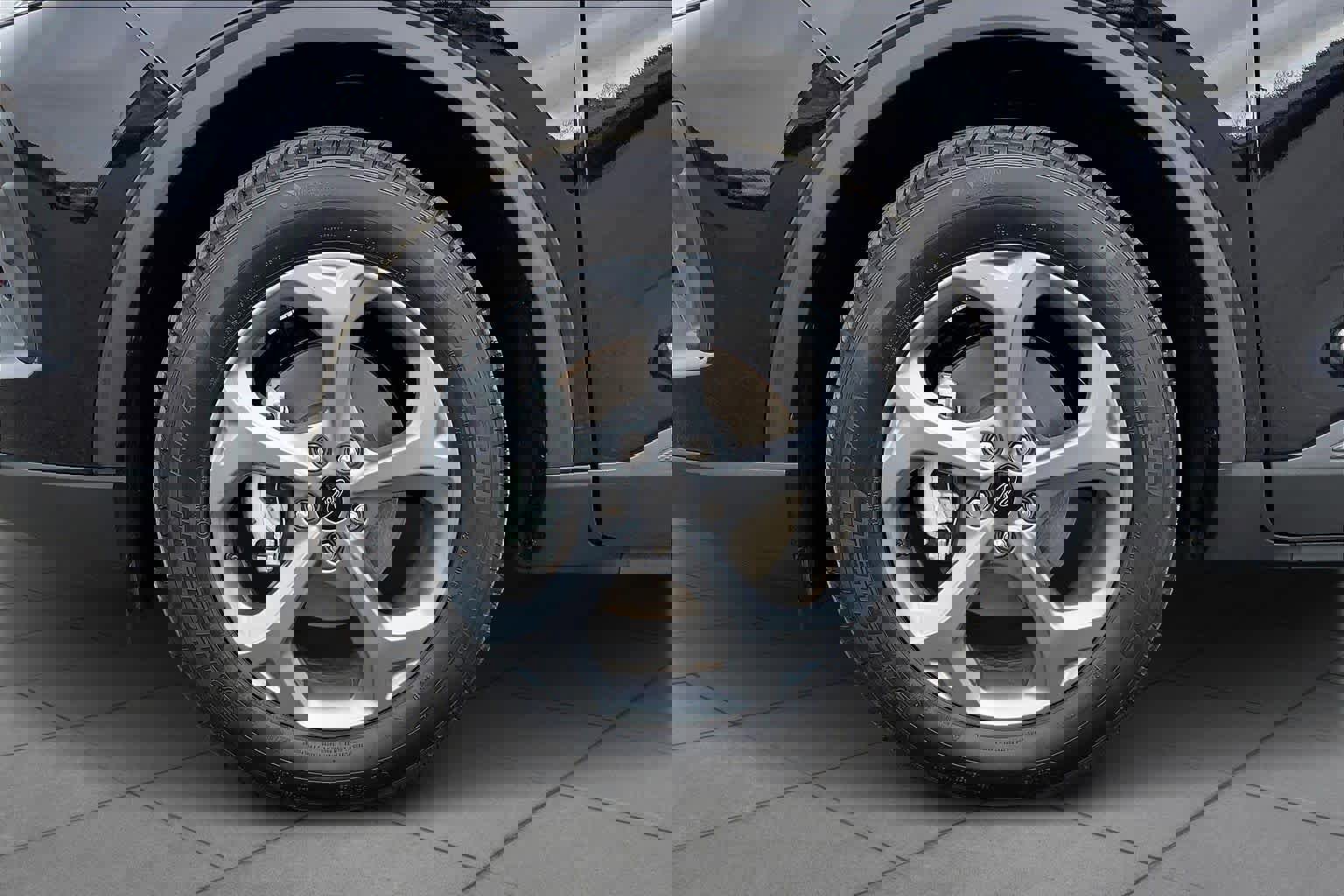 Certified 2025 Ford Escape ST-Line Elite image 11