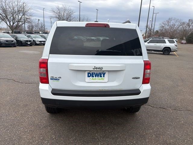 Used 2015 Jeep Patriot High Altitude image 4