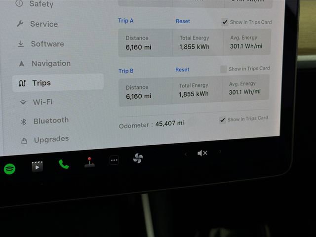Used 2020 Tesla Model 3 Standard Range RWD image 13