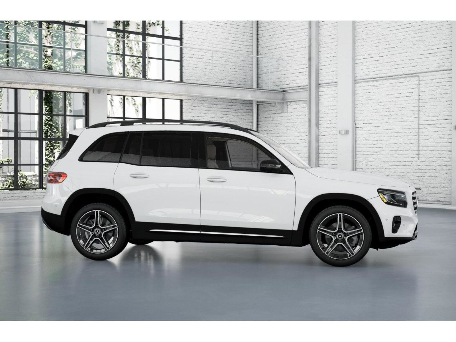 New 2026 Mercedes-Benz GLB 250 4MATIC image 15