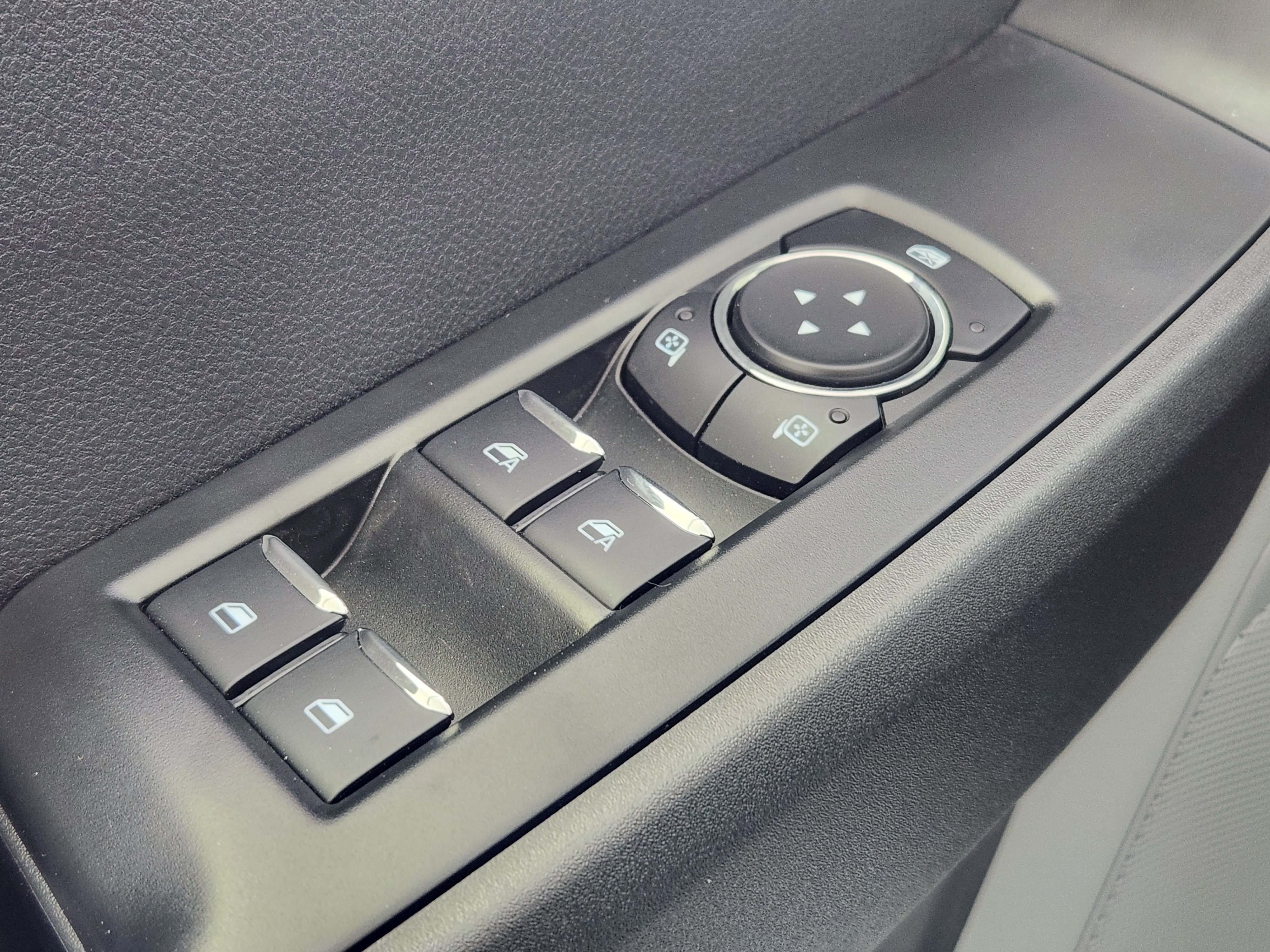 New 2026 Ford F250 XL w/ XL Chrome Package image 20