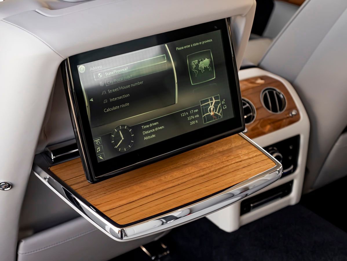 Certified 2024 Rolls-Royce Ghost Extended Wheelbase AWD/4WD image 19