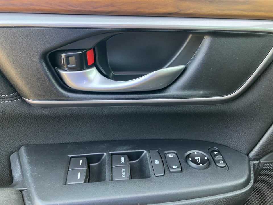Used 2018 Honda CR-V EX image 36