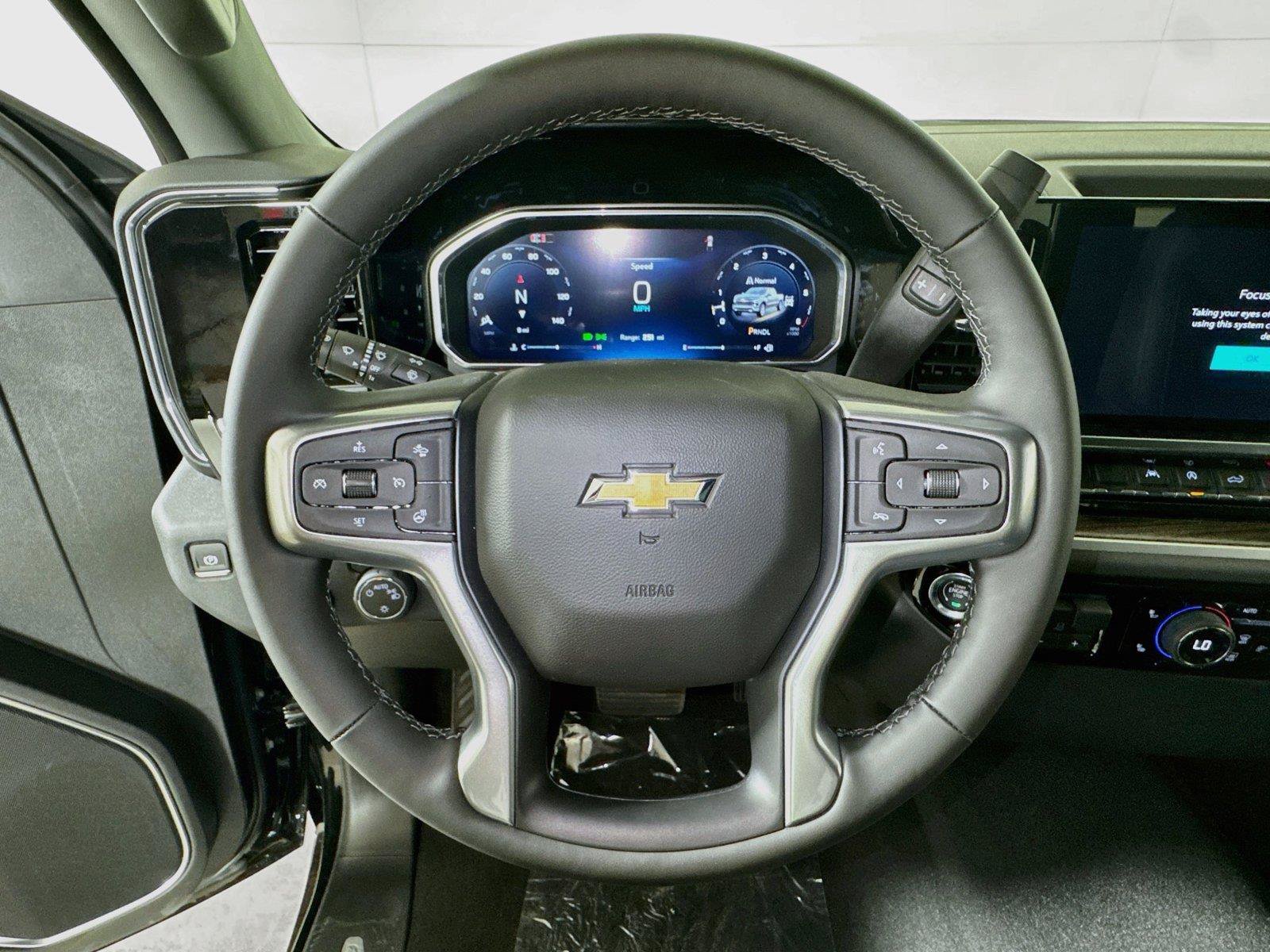 New 2026 Chevrolet Silverado 1500 LT AWD/4WD image 6