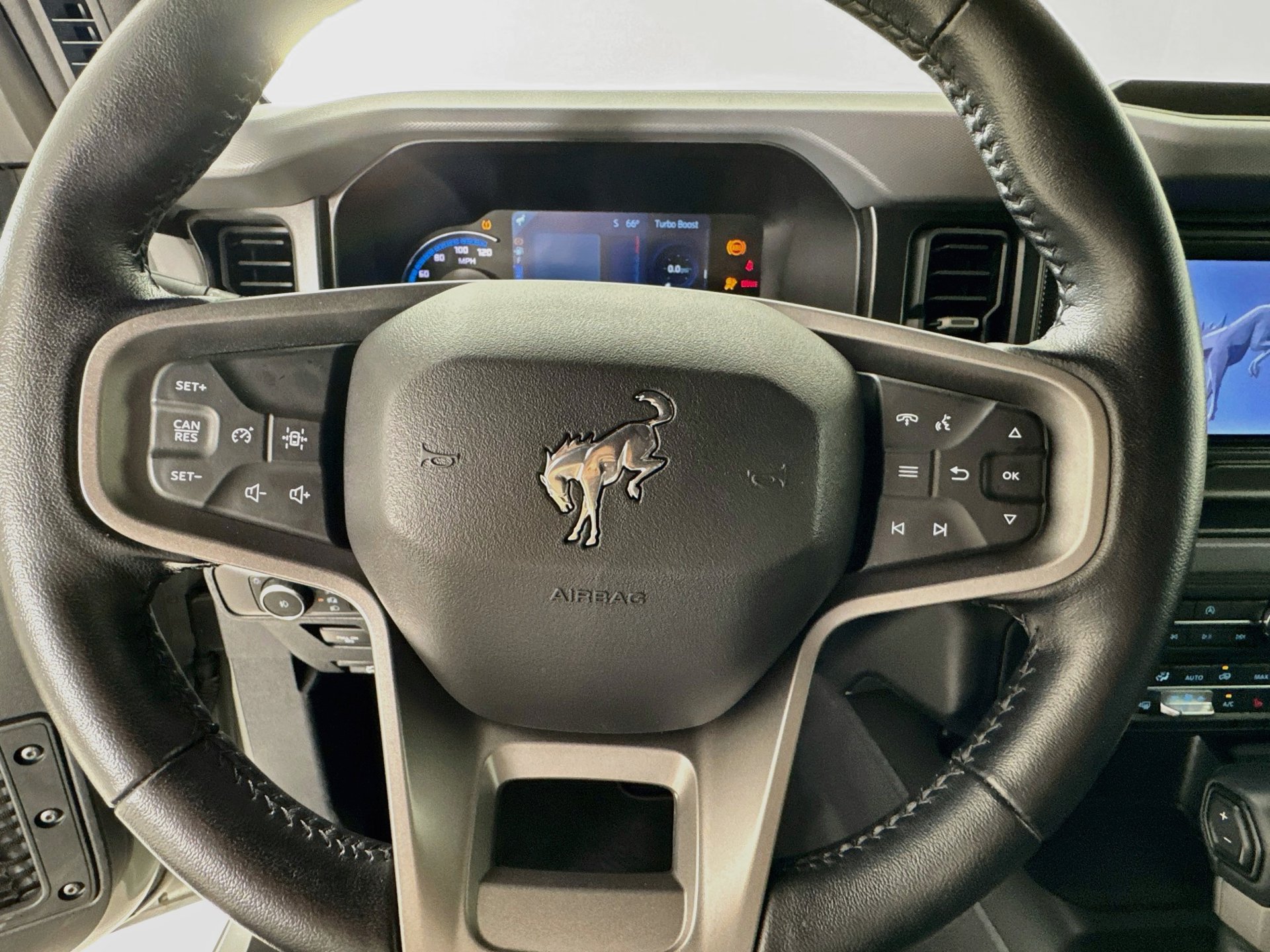 Used 2022 Ford Bronco Big Bend AWD/4WD image 12