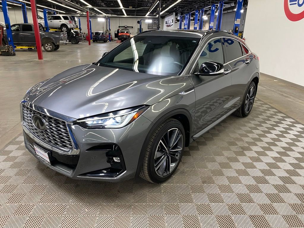 Used 2023 INFINITI QX55 Luxe w/ Cargo Package image 4