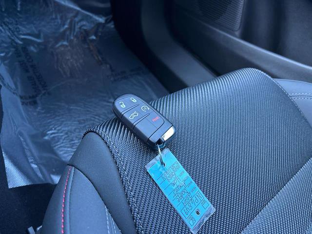 Used 2024 Dodge Hornet R/T w/ R/T Blacktop Package image 23