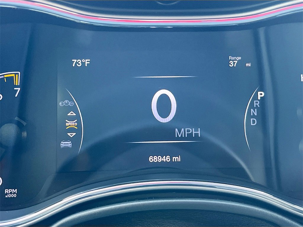 Used 2020 Jeep Grand Cherokee Altitude image 12