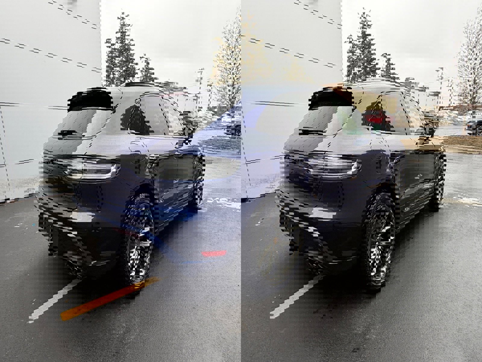 New 2026 Porsche Macan GTS image 7