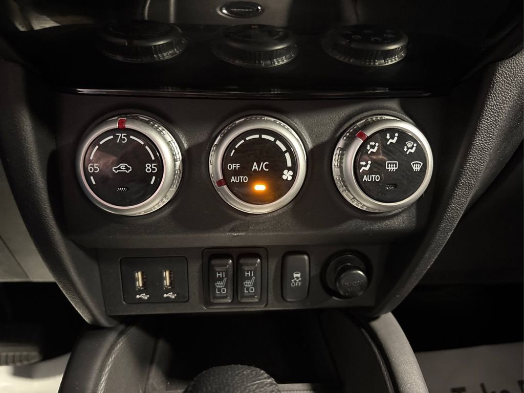 Used 2025 Mitsubishi Outlander Sport SE AWD/4WD image 32