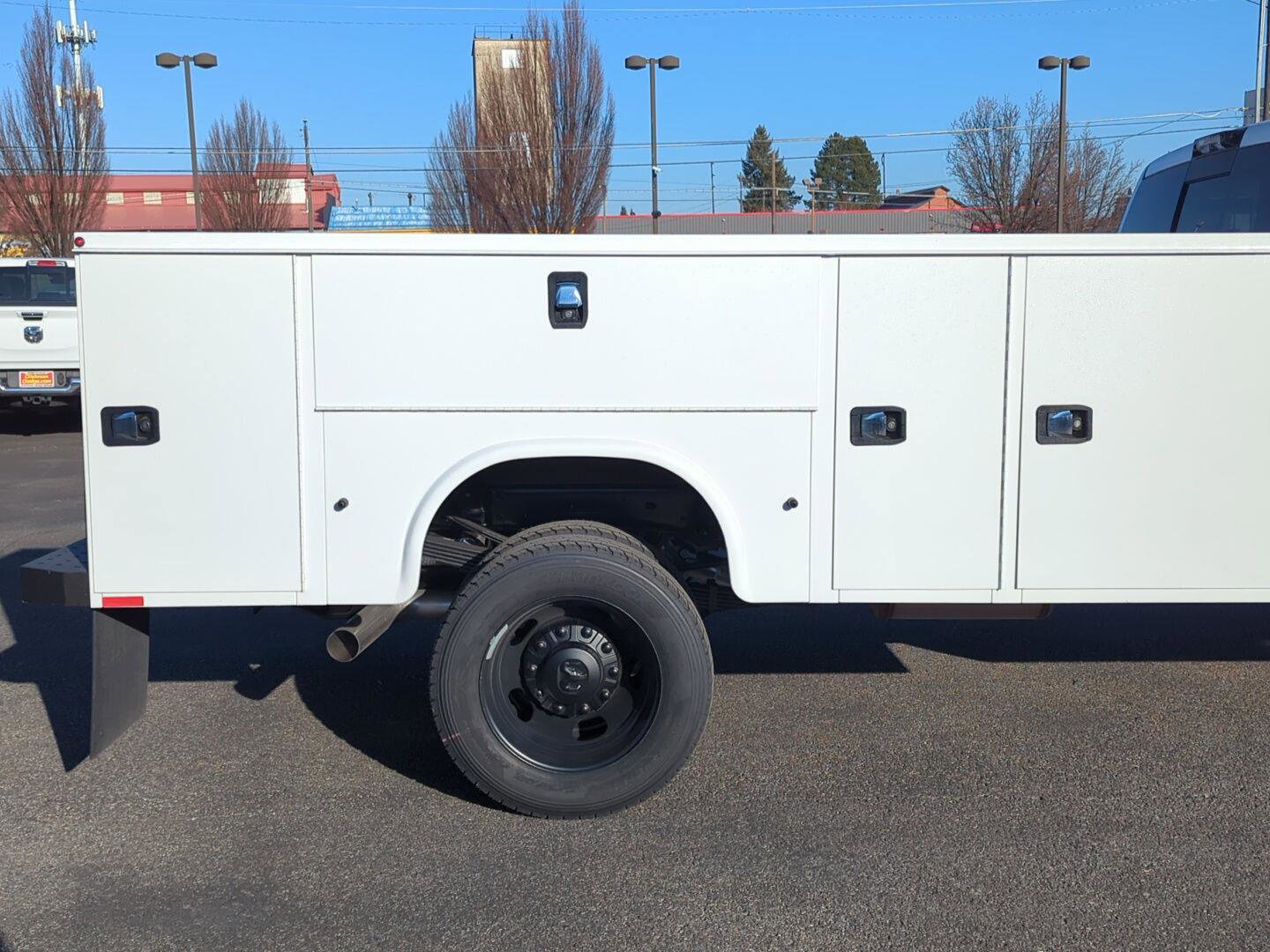 New 2026 RAM 5500 Tradesman image 7