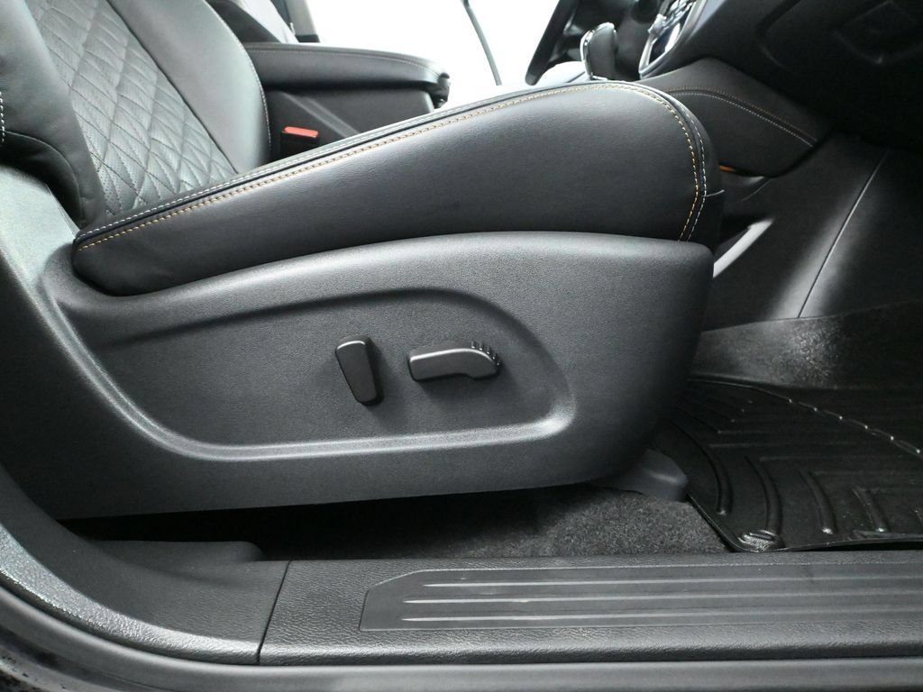 Used 2024 Nissan Murano Platinum AWD/4WD image 46