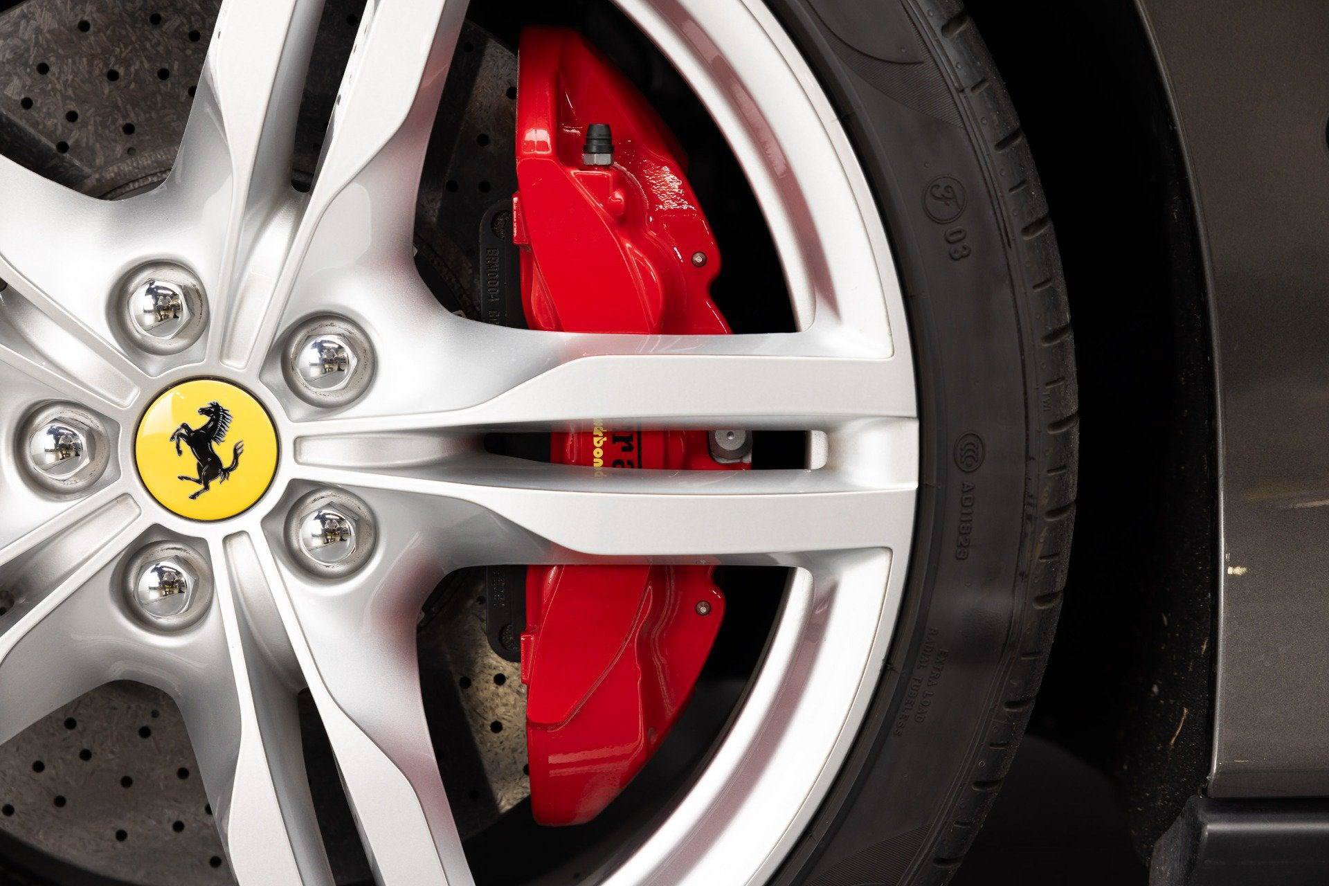 Used 2019 Ferrari Portofino RWD image 20