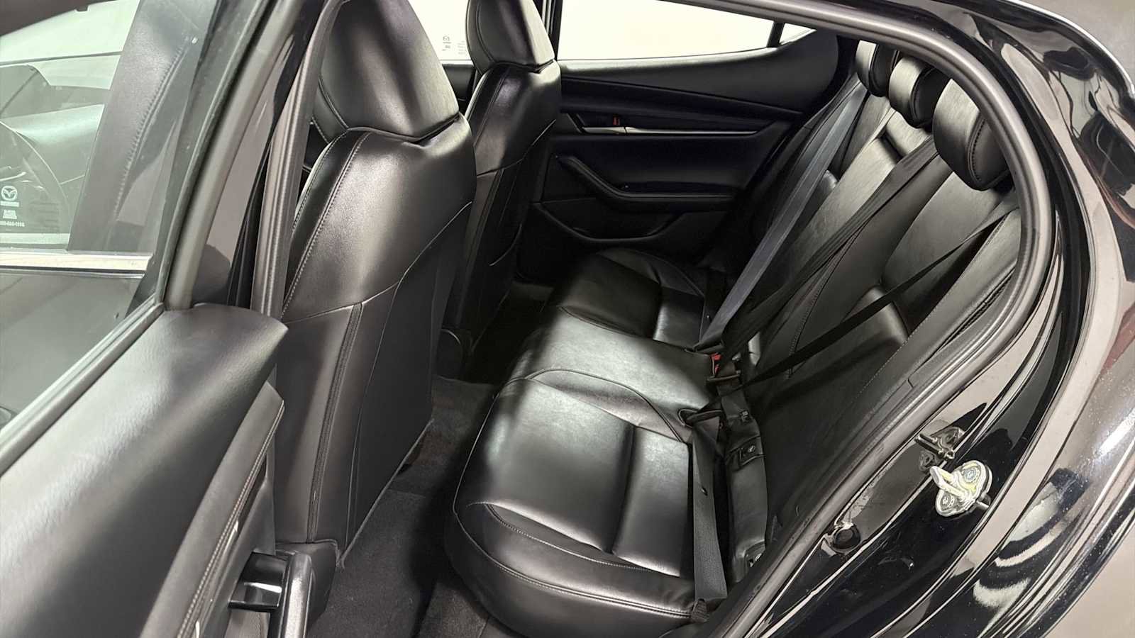 Used 2024 MAZDA MAZDA3 s image 24