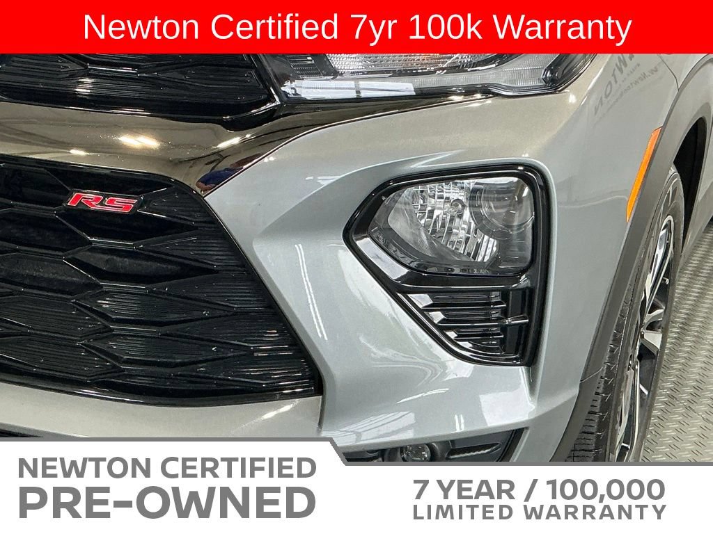 Used 2023 Chevrolet TrailBlazer RS w/ Sun and Liftgate Package FWD image 45