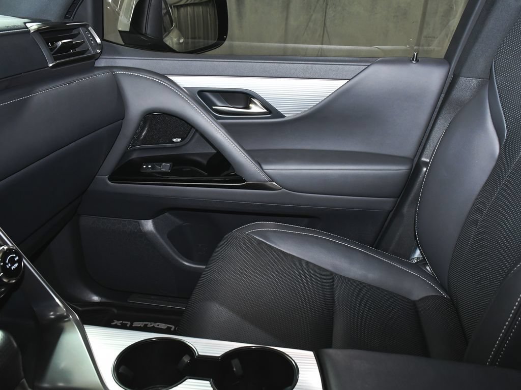 Used 2024 Lexus LX 600 F Sport AWD/4WD image 45