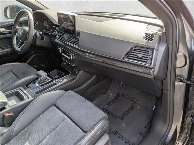 Used 2022 Audi SQ5 Premium Plus w/ Premium Plus Package image 26