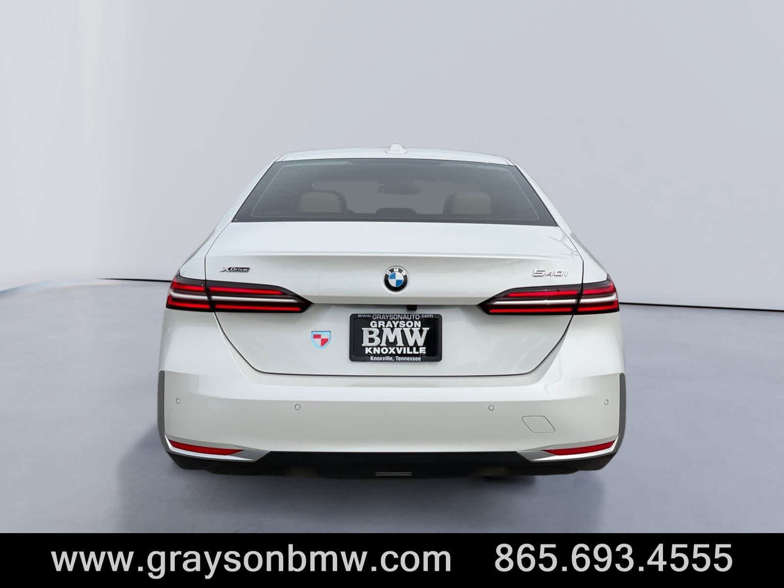 Used 2026 BMW 540i xDrive AWD/4WD image 4