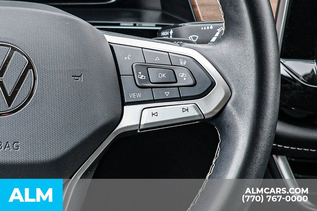 Used 2024 Volkswagen Atlas SE FWD image 37