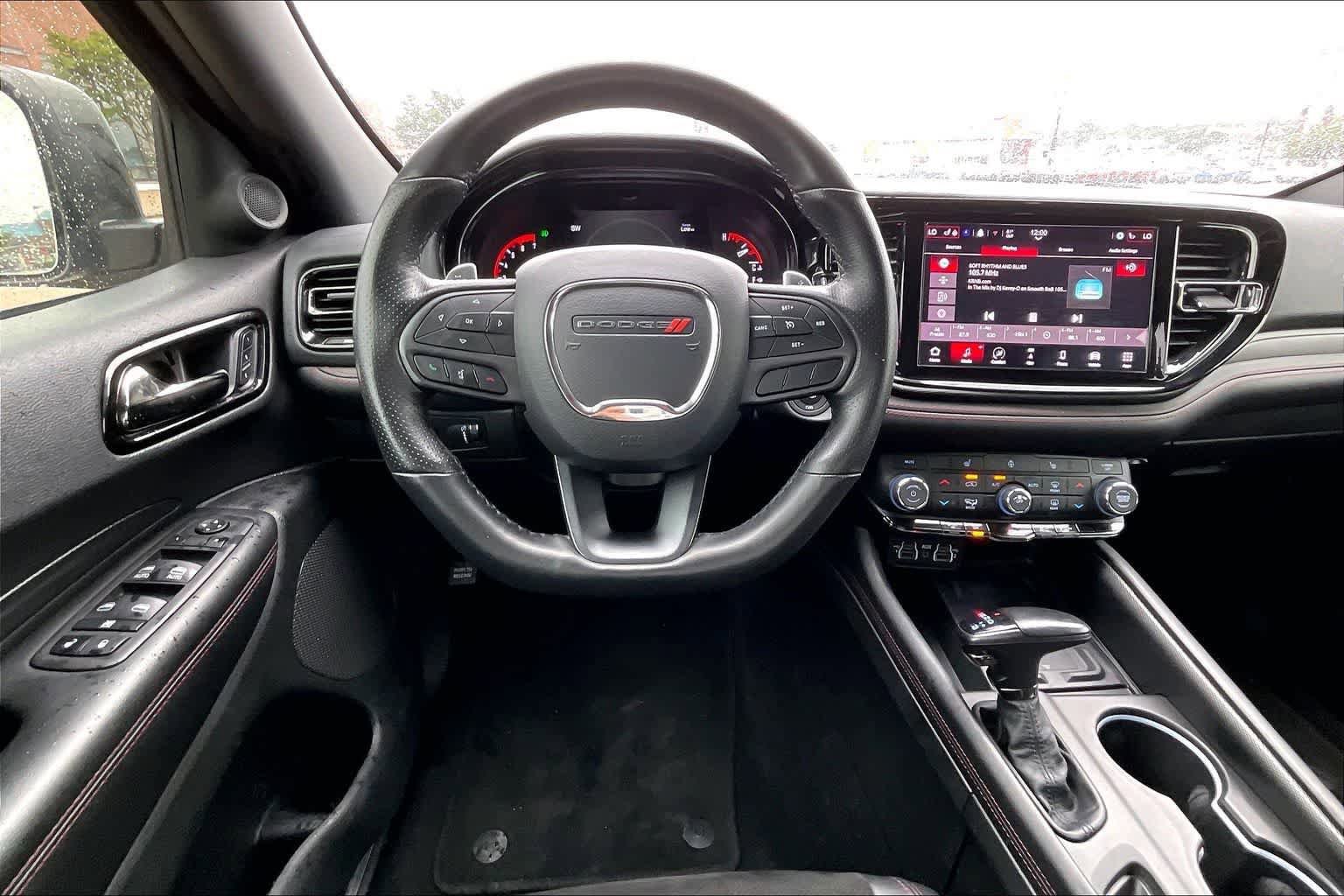 Used 2022 Dodge Durango R/T w/ Blacktop Package AWD/4WD image 14