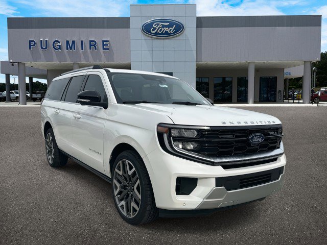 New 2026 Ford Expedition Max Platinum w/ Platinum Ultimate Package AWD/4WD image 1