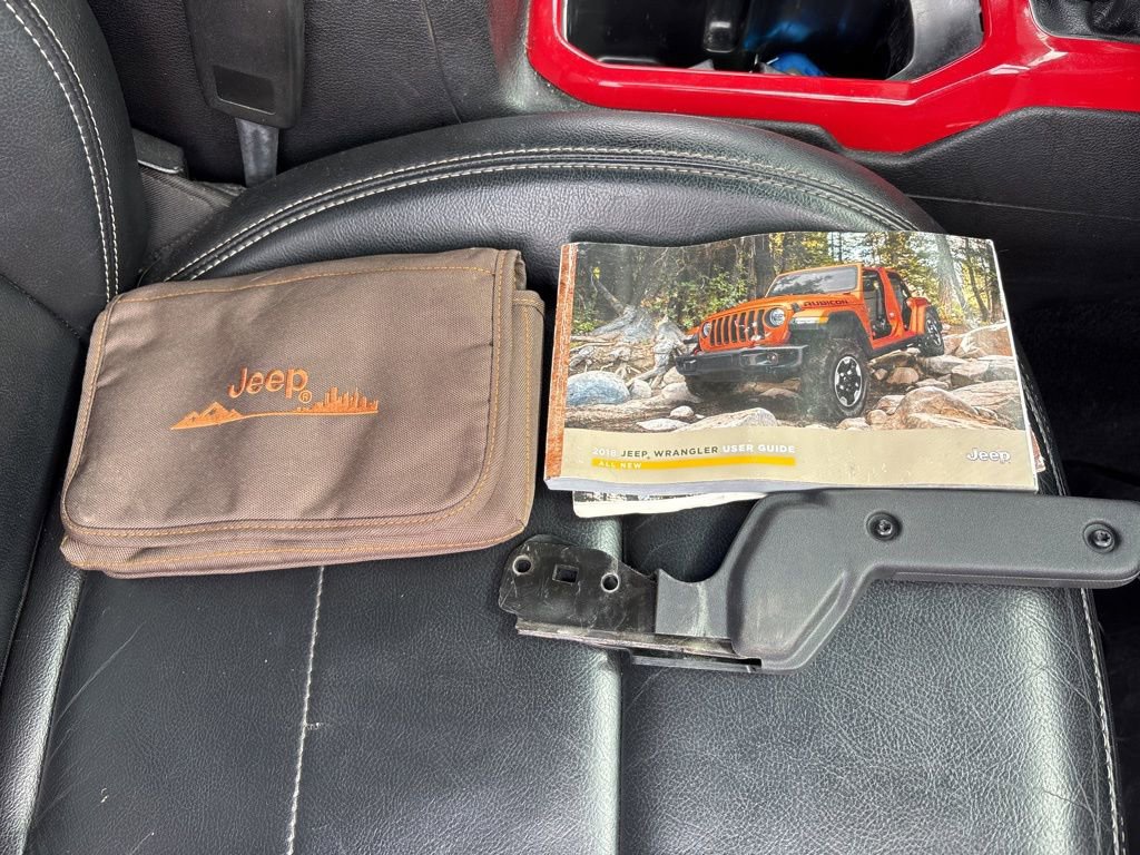 Used 2018 Jeep Wrangler Unlimited Sahara image 47