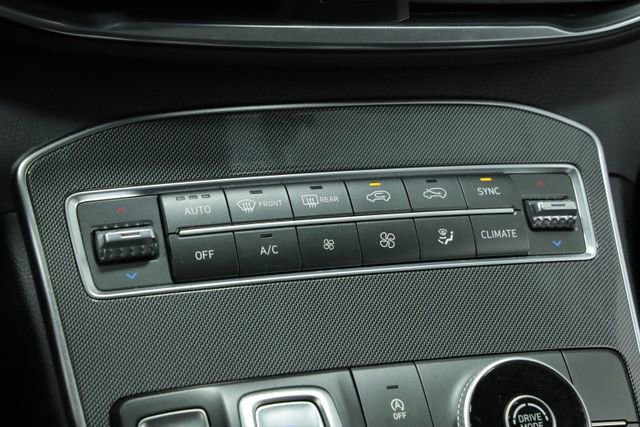 Used 2021 Hyundai Santa Fe SEL w/ Convenience Package image 19