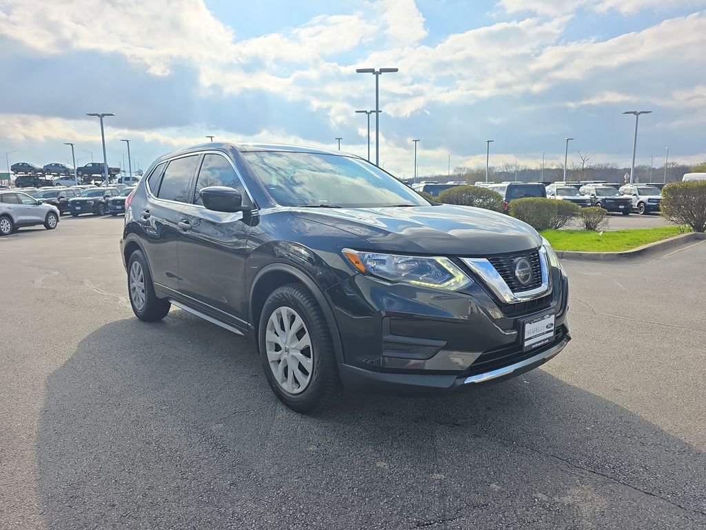 Used 2018 Nissan Rogue S image 6