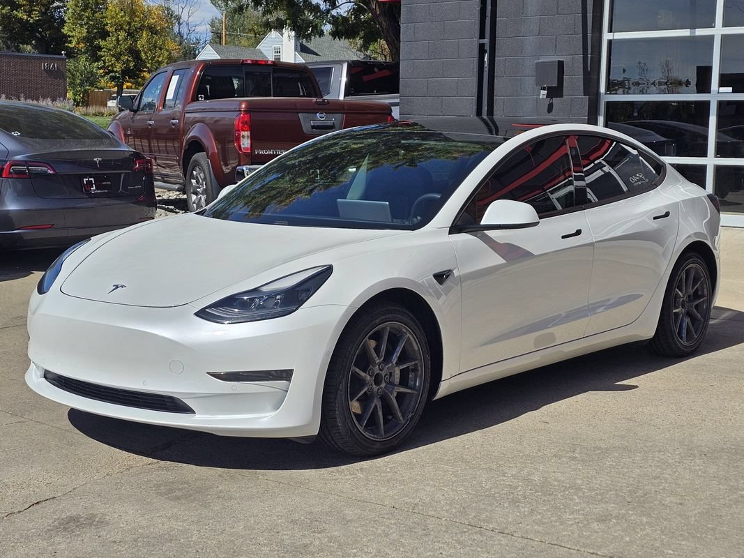 Used 2021 Tesla Model 3 Standard Range Plus RWD image 7