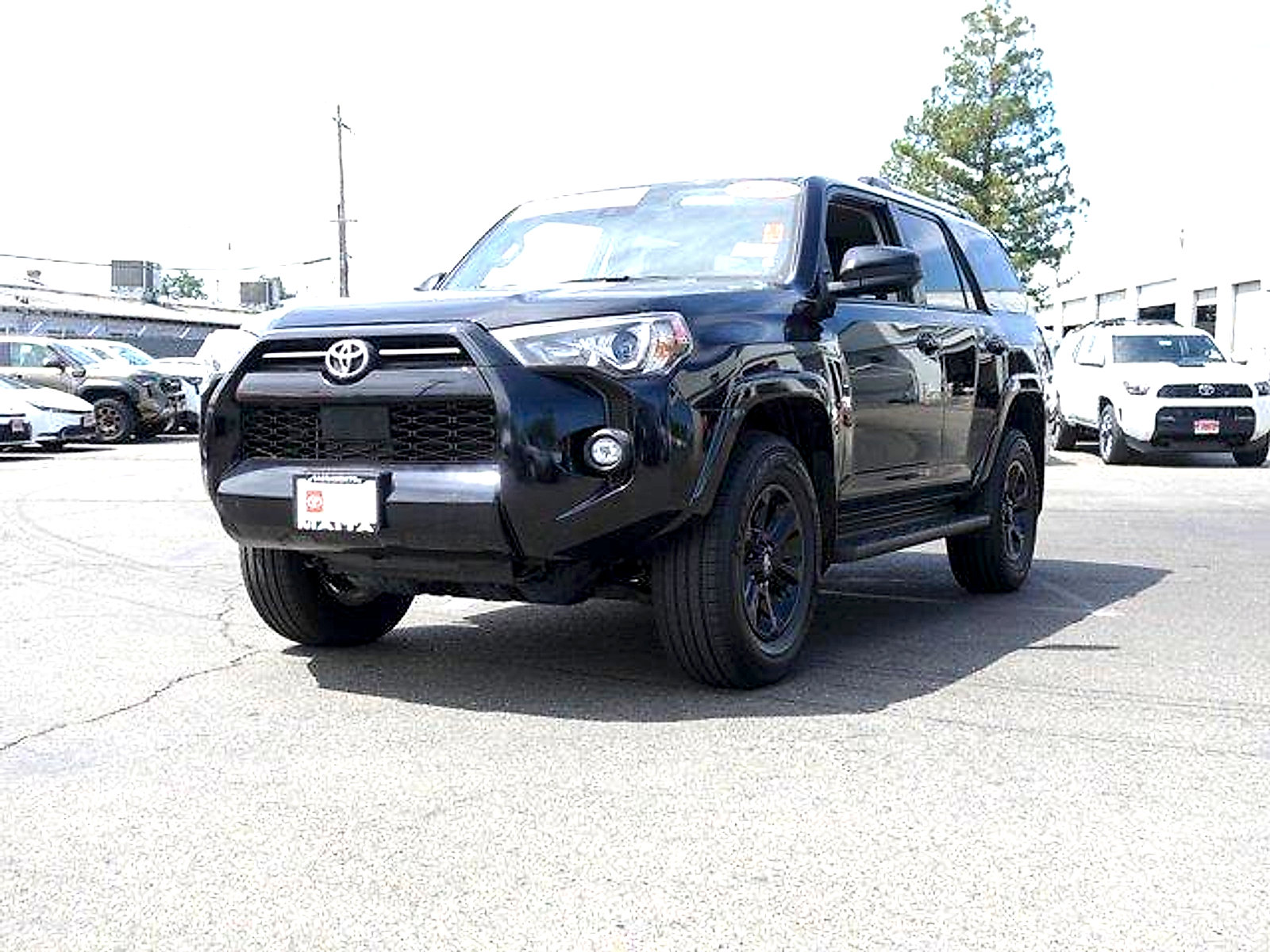 Certified 2024 Toyota 4Runner SR5 AWD/4WD image 8