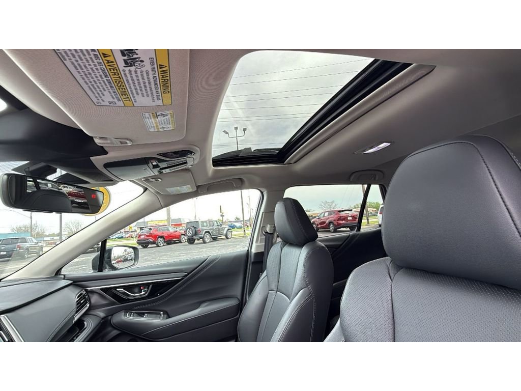 Used 2025 Subaru Outback Limited image 29