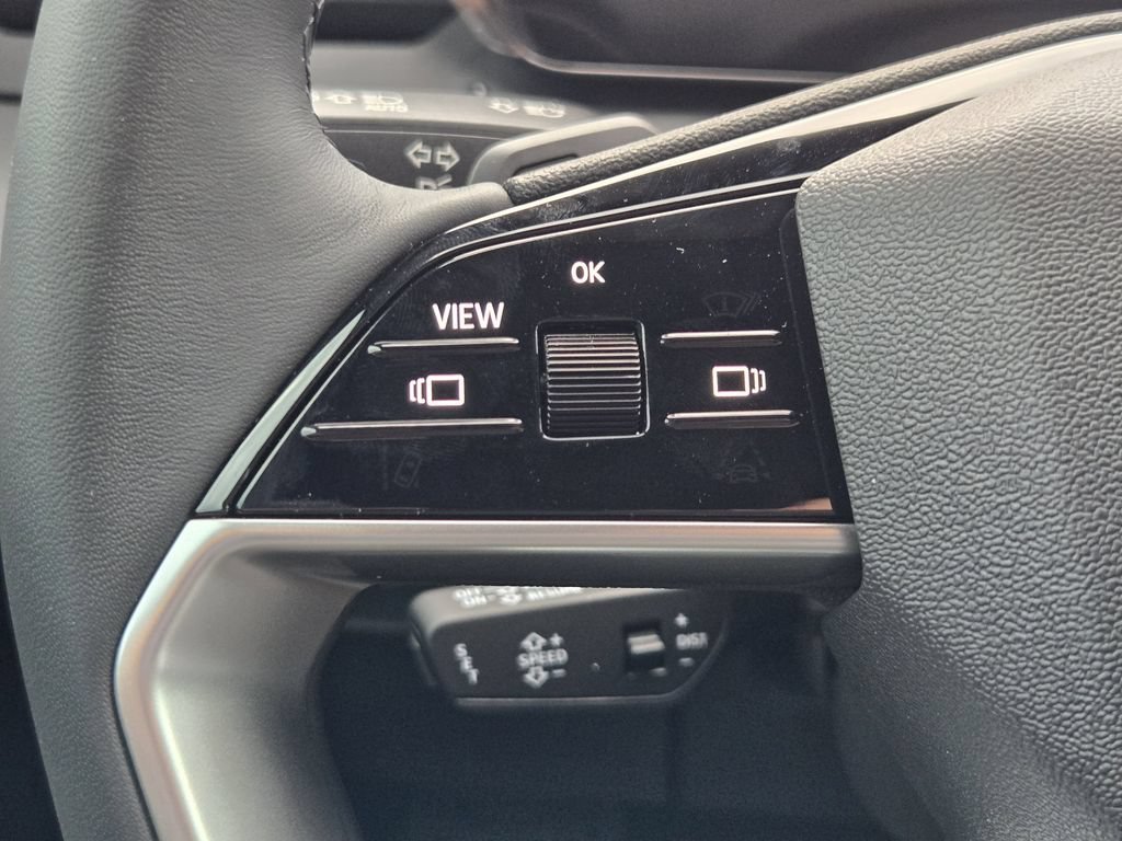 New 2027 Audi Q6 e-tron Premium AWD/4WD image 32