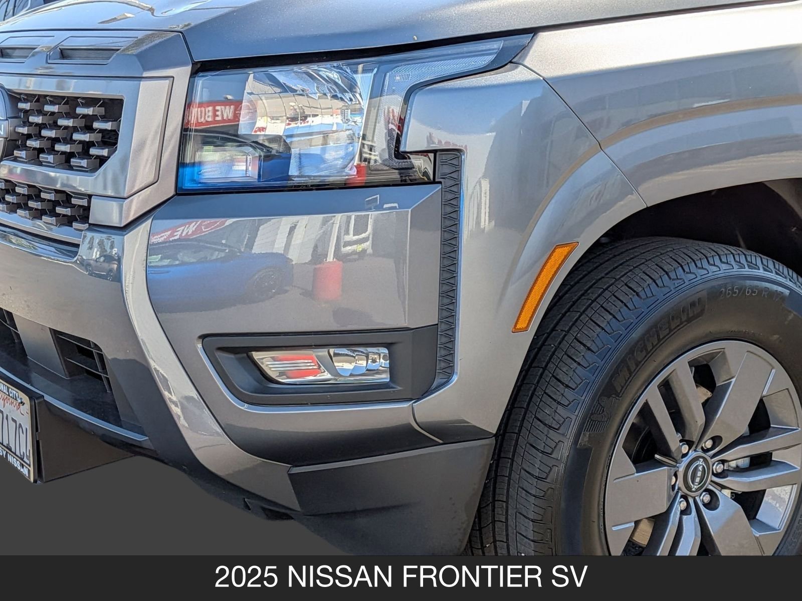 Certified 2025 Nissan Frontier SV w/ SV Convenience Package image 10