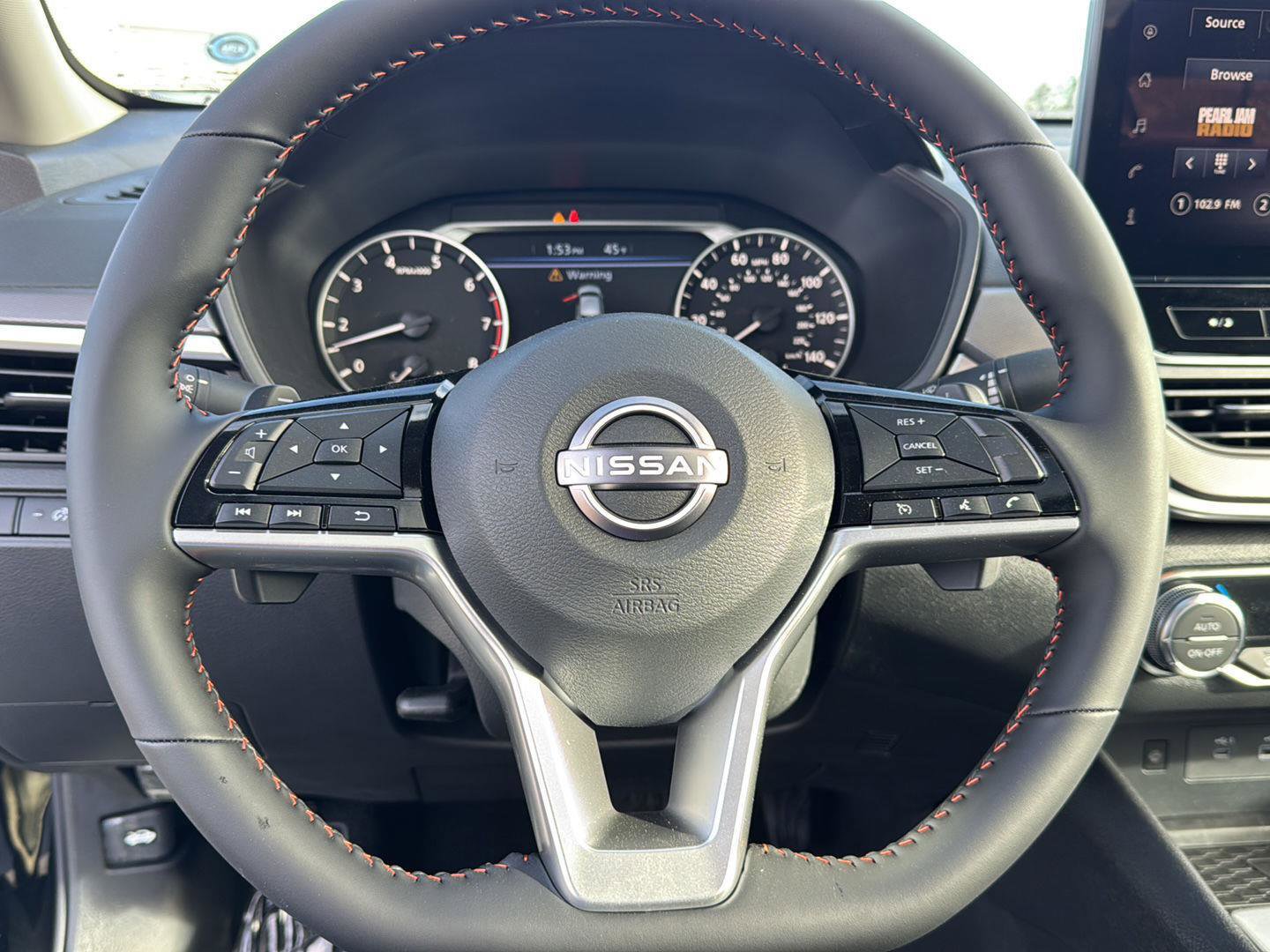 New 2026 Nissan Altima 2.5 SR w/ SR Midnight Edition Package image 17