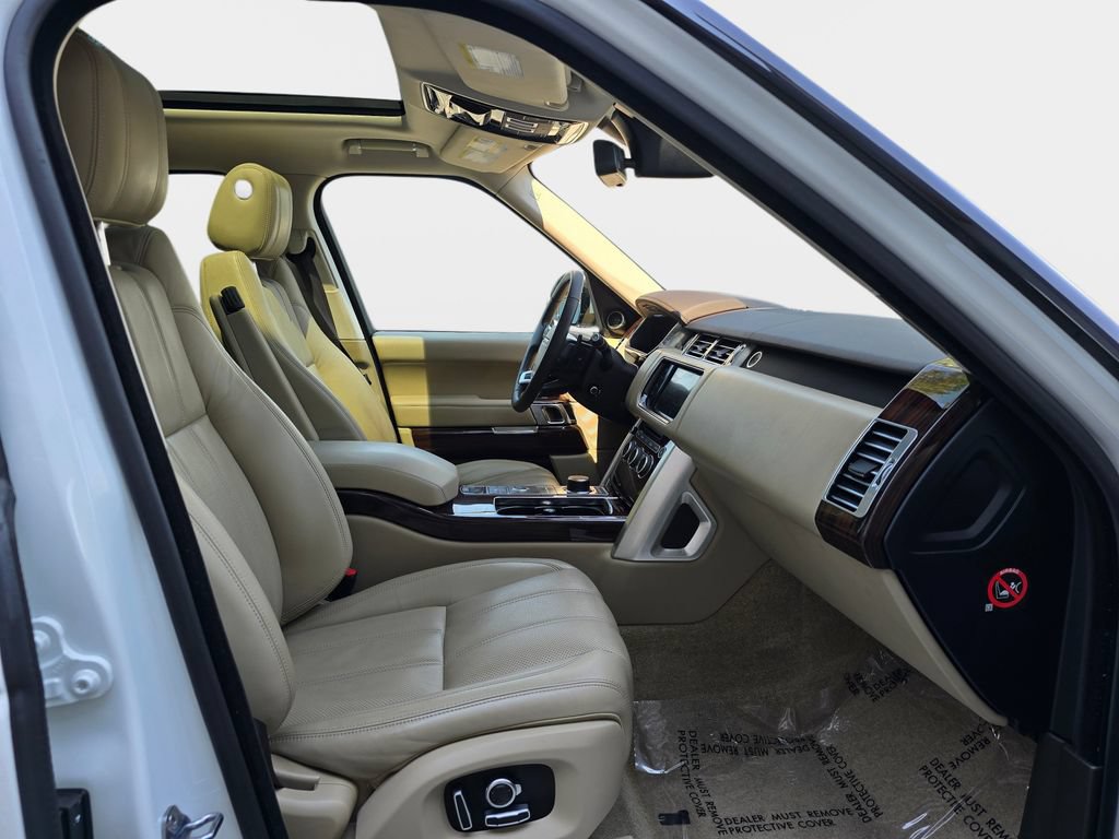 Used 2016 Land Rover Range Rover Supercharged AWD/4WD image 12