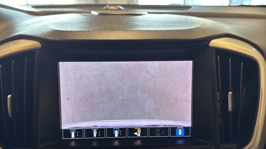 Used 2022 GMC Terrain SLT w/ Infotainment Package II image 44