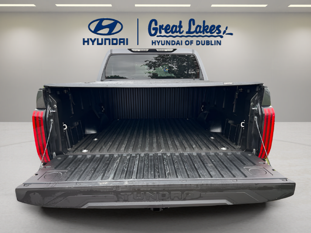 Used 2025 Toyota Tundra SR5 w/ SR5 Convenience Package AWD/4WD image 10