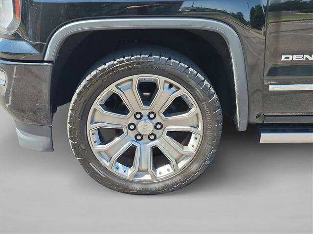 Used 2017 GMC Sierra 1500 Denali w/ Denali Ultimate Package AWD/4WD image 23